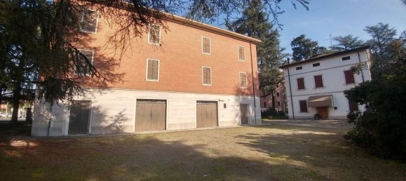 Вилла с 42 спальнями в Виньола, Италия № 336764 2