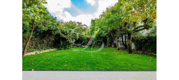 5 bedrooms Castles in Sintra, Portugal No. 126044 3