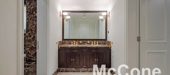 5 bedrooms Villa in Emirates Hills, UAE No. 26081 17