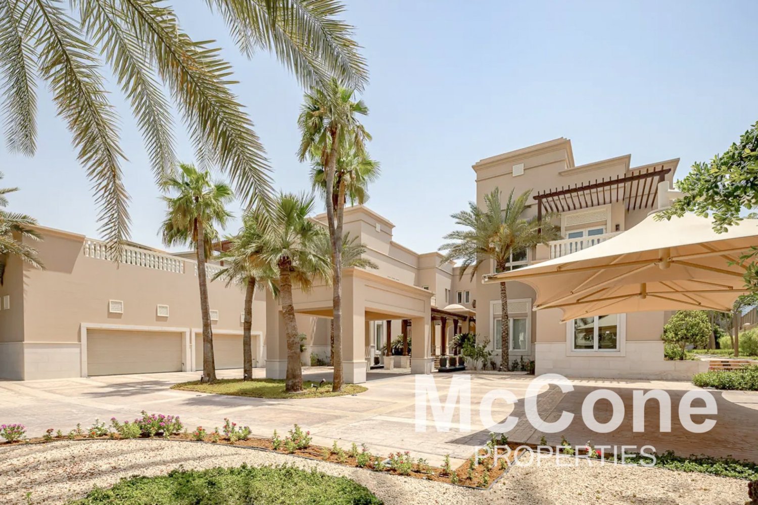 5 bedrooms Villa in Emirates Hills, UAE No. 26081