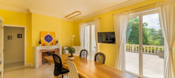 8 bedrooms House in Azay-le-Rideau, France No. 79134 17