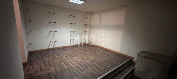 Коммерческая недвижимость 350м² в Сарта, Франция № 107586 4