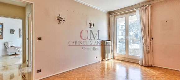 1 bedroom Apartment in Versailles, France No. 187732 8