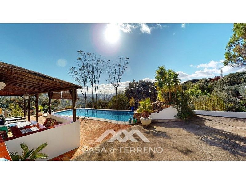 3 Schlafzimmer Gewerbliche Immobilie in Iznajar, Spain, Nr. 232314