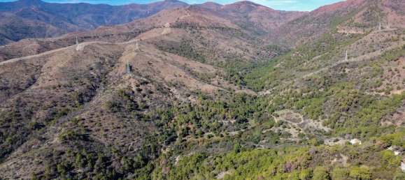  Land in Estepona, Spain No. 153696 13