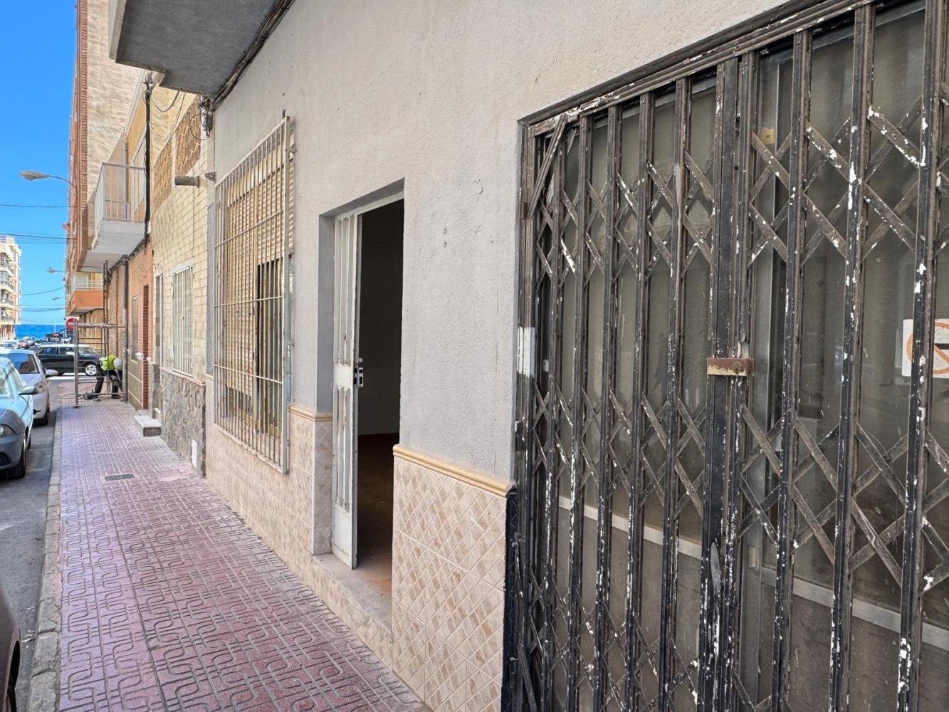 261 m² propiedad comercial en venta en Torrevieja, Alicante, Comunidad Valenciana, Spain № 369852