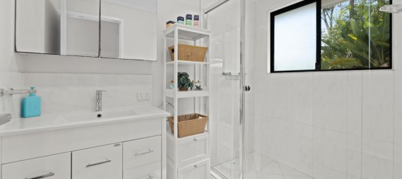 4 غرف نوم مزرعة في Narangba, Australia رقم 839 14