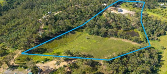 4 غرف نوم مزرعة في Narangba, Australia رقم 839 29