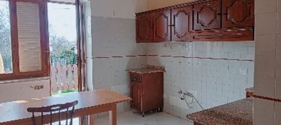 7 rooms House in Cave, Italy No. 256018 2
