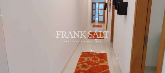 3 غرف نوم شقة في Msida, Malta رقم 6679 8