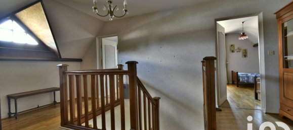 4 Schlafzimmer Haus in Tricot, France, Nr. 220505 15