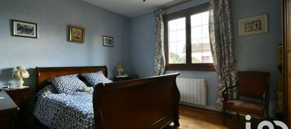 4 Schlafzimmer Haus in Tricot, France, Nr. 220505 14