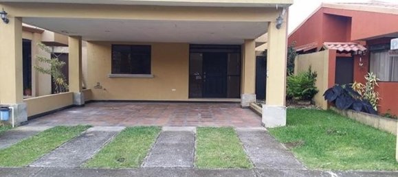 4 bedrooms House in El Guarco , Costa Rica No. 956 4