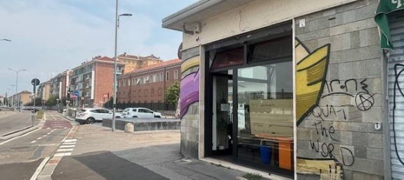 Propiedad comercial de 4 habitaciónes en Turin, Italy No. 312915 3