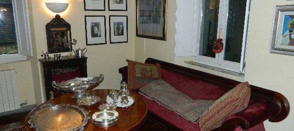 300m² Building in Carrara, Italy No. 51774 7