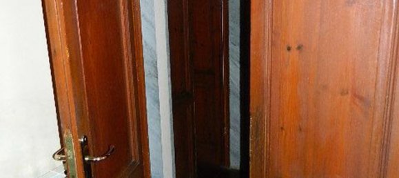 300m² Building in Carrara, Italy No. 51774 40