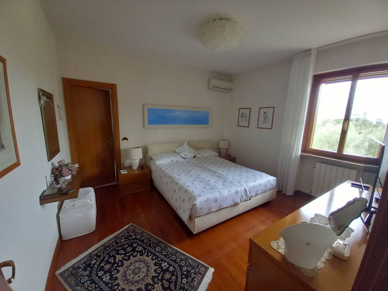 10 rooms Apartment in Livorno, Italy No. 147704