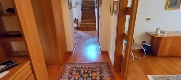 10 rooms Apartment in Livorno, Italy No. 147704 29