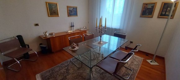 10 rooms Apartment in Livorno, Italy No. 147704 12
