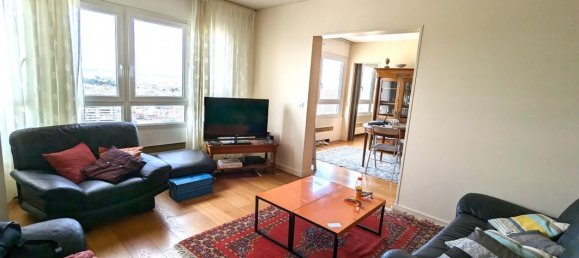 3 bedrooms Apartment in Paris, France No. 178145 7