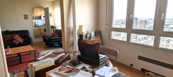 3 bedrooms Apartment in Paris, France No. 178145 15