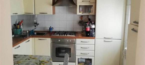 3 rooms Apartment in Bovisio Masciago, Italy No. 182435 7