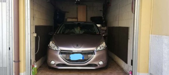 3 rooms Apartment in Bovisio Masciago, Italy No. 182435 3