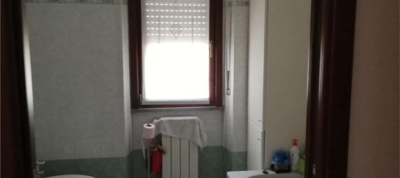 3 rooms Apartment in Bovisio Masciago, Italy No. 182435 2