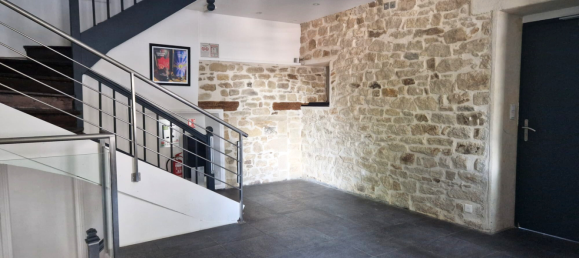 Коммерческая недвижимость с 4 комнатами в Кемпер, Франция № 330238 4