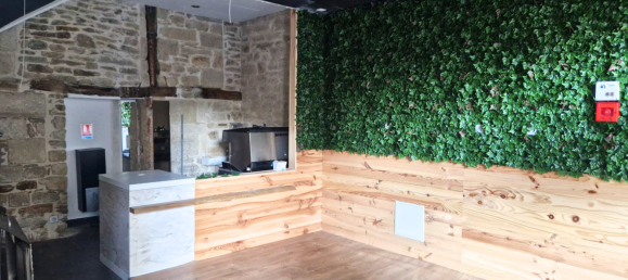 Коммерческая недвижимость с 4 комнатами в Кемпер, Франция № 330238 5