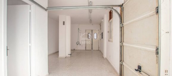 340m² Commercial property in Mahon, Spain No. 1975 5