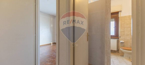 3 bedrooms Apartment in Marino, Italy No. 375491 3