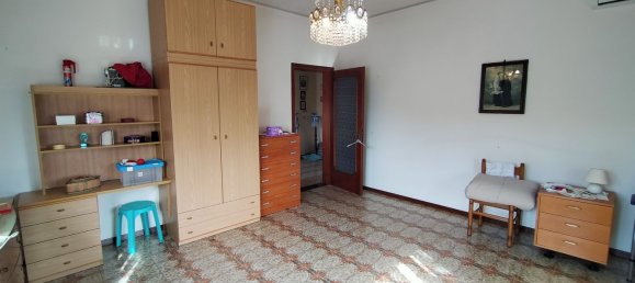 6-Zimmer Villa in Arcade, Italy, Nr. 179171 2