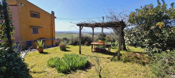 5 rooms House in Capraia e Limite, Italy No. 38055 8