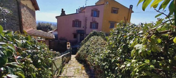 5 rooms House in Capraia e Limite, Italy No. 38055 9