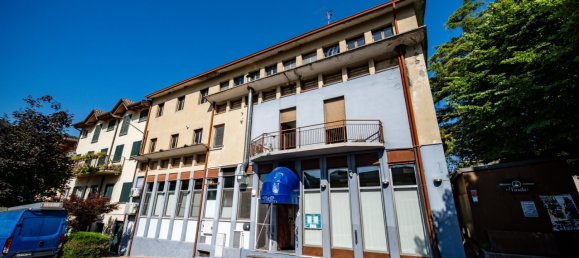 9 bedrooms Commercial property in Abbadia Lariana, Italy No. 305893 5