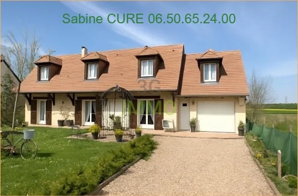 Casa de 3 dormitorios en Houdan, France No. 320790