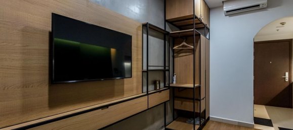 1 room Office in District 4, Vietnam No. 16033 8