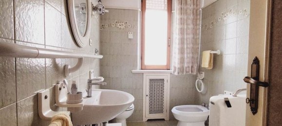 6 rooms Apartment in Ancona, Italy No. 230115 15