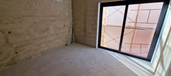 3 bedrooms House in Santa Maria da Feira, Portugal No. 15419 2