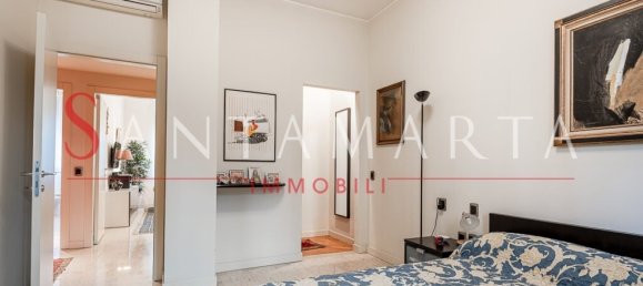 2 bedrooms Apartment in Milan, Italy No. 243661 15