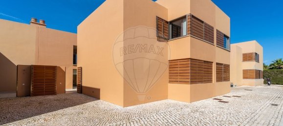 3 bedrooms Villa in Guia, Portugal No. 25657 6