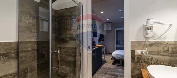 1 bedroom Apartment in Catania, Italy No. 372779 6