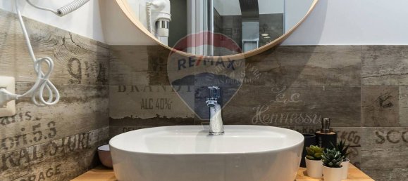 1 bedroom Apartment in Catania, Italy No. 372779 10