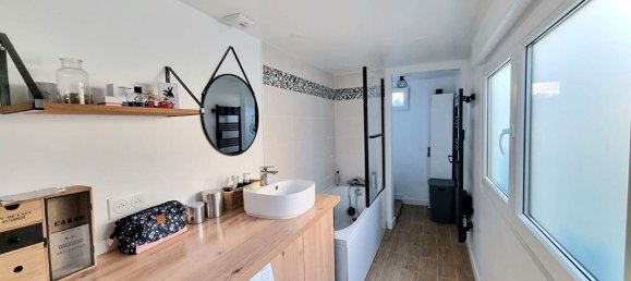 3 bedrooms House in Valenciennes, France No. 157425 5