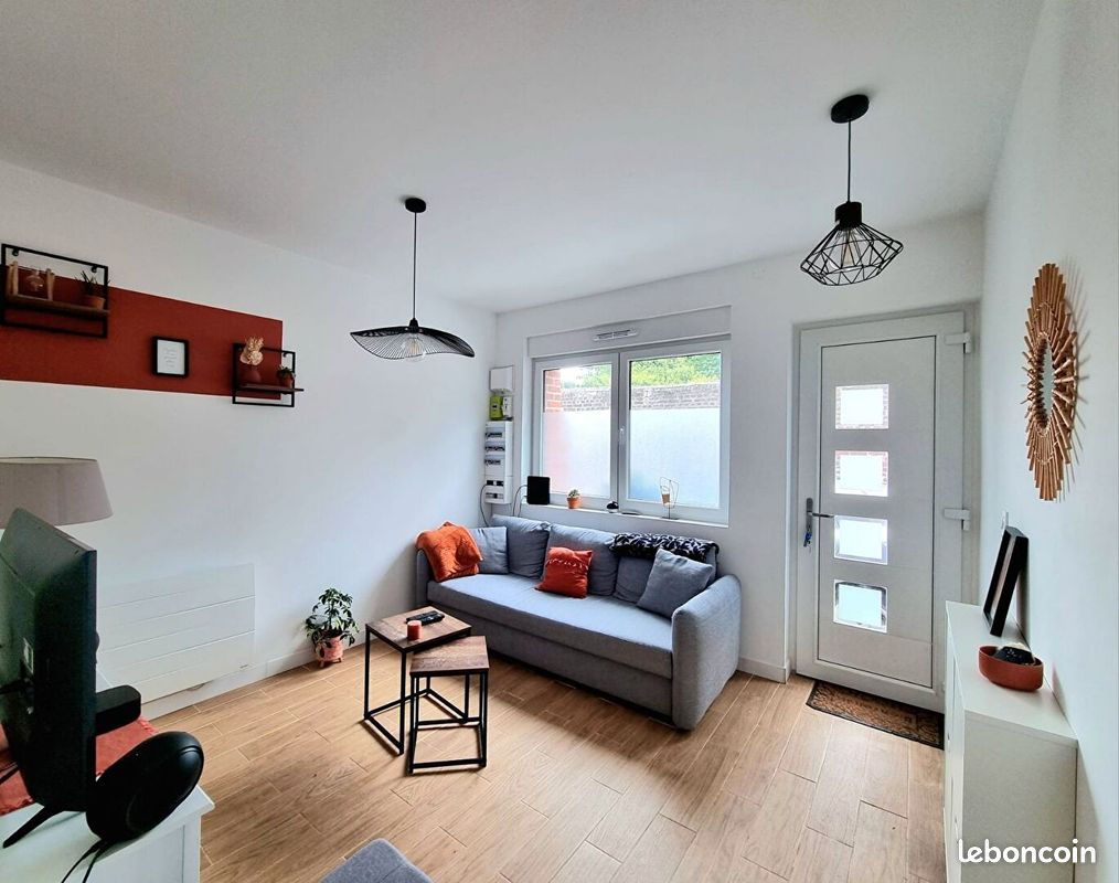 3 bedrooms House in Valenciennes, France No. 157425