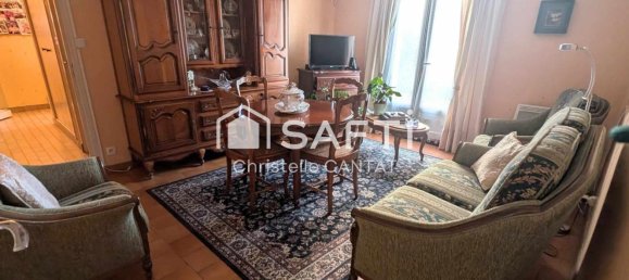 6 bedrooms House in Montlucon, France No. 208864 12