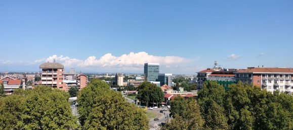 5 bedrooms Apartment in Turin, Italy No. 381550 23