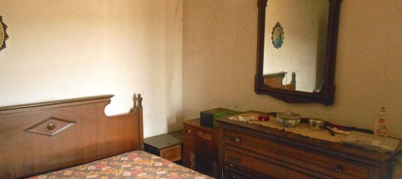 5 rooms Apartment in Murlo, Italy No. 126370 13