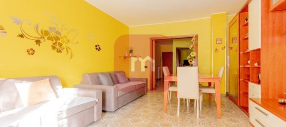 3 rooms Apartment in Pomezia, Italy No. 206265 4